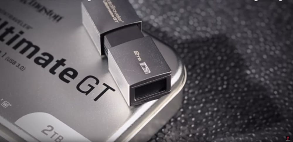 Kingston Ultimate GT - Mit 2TB Speicher größter USB-Stick der Welt 1
